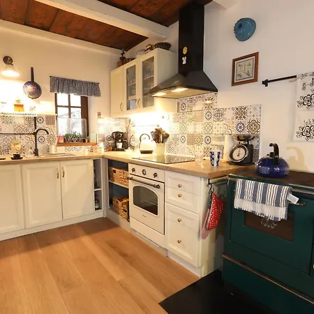 U Holoubku Holiday home Hruba Vrbka